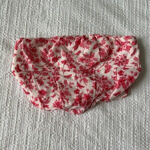 Princess Polly Red and White Floral Fabric